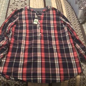 BRAND NEW Tommy Hilfiger Plaid 3 Button Blouse